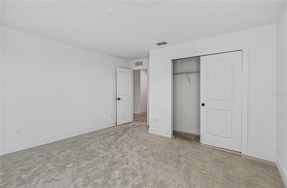 Spacious, unfurnished interior of a new home in , Sanford (Image 48).