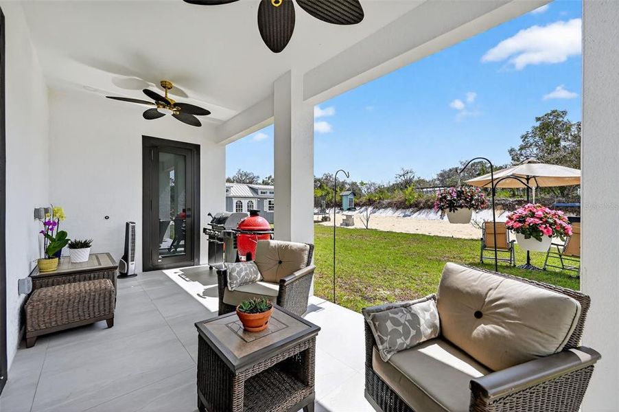 Exterior details and patio area of a home in , Lake Placid (Image 4).