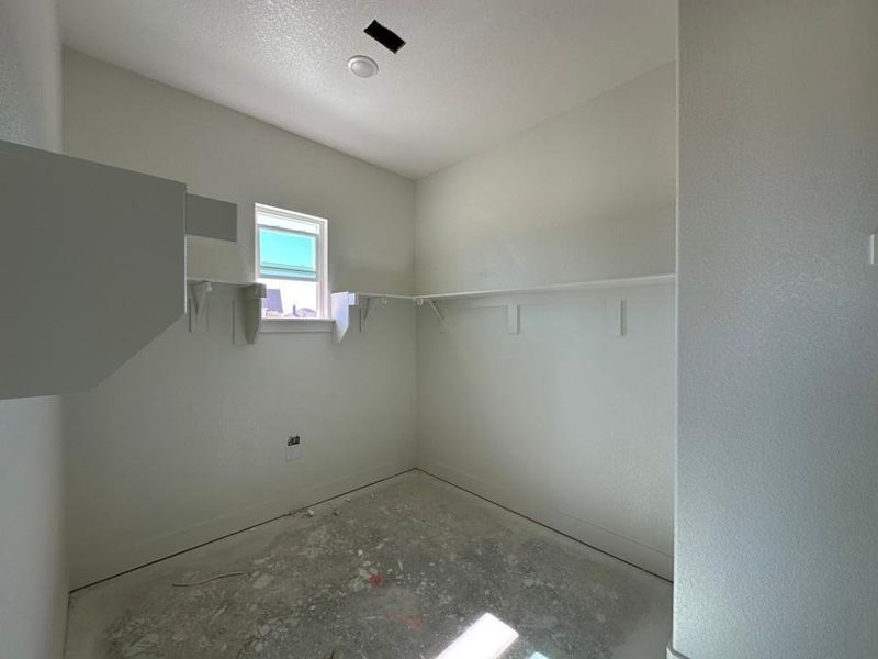 Image 16 of a home in Eagle Ridge Estates.