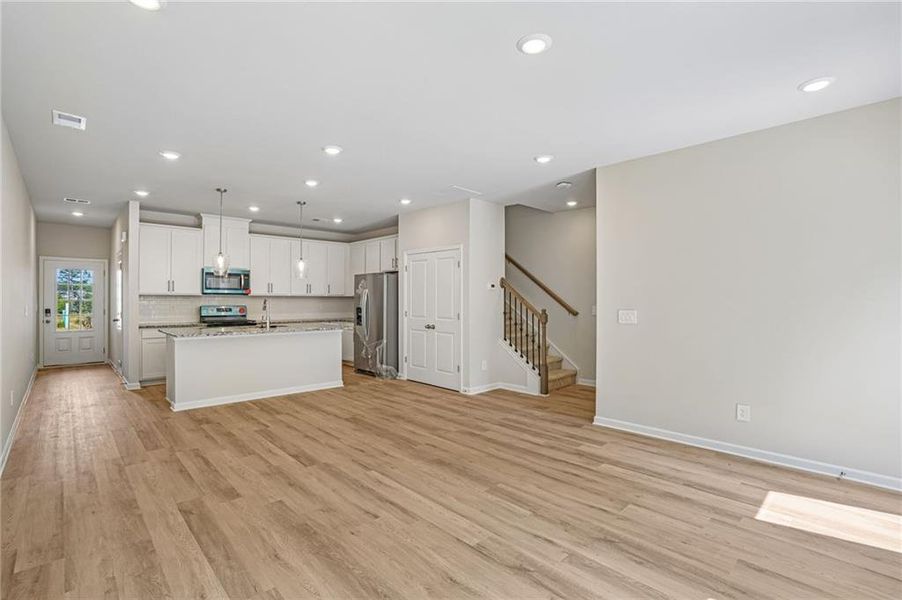 Spacious, unfurnished interior of a new home in Artisan Walk, Fairburn (Image 20).