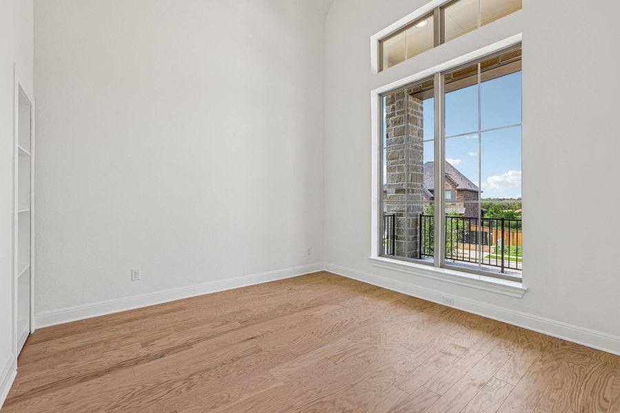 Spacious, unfurnished interior of a new home in 6 Creeks, Kyle (Image 33). Spacious, unfurnished interior of a new home in 6 Creeks, Kyle (Image 33).