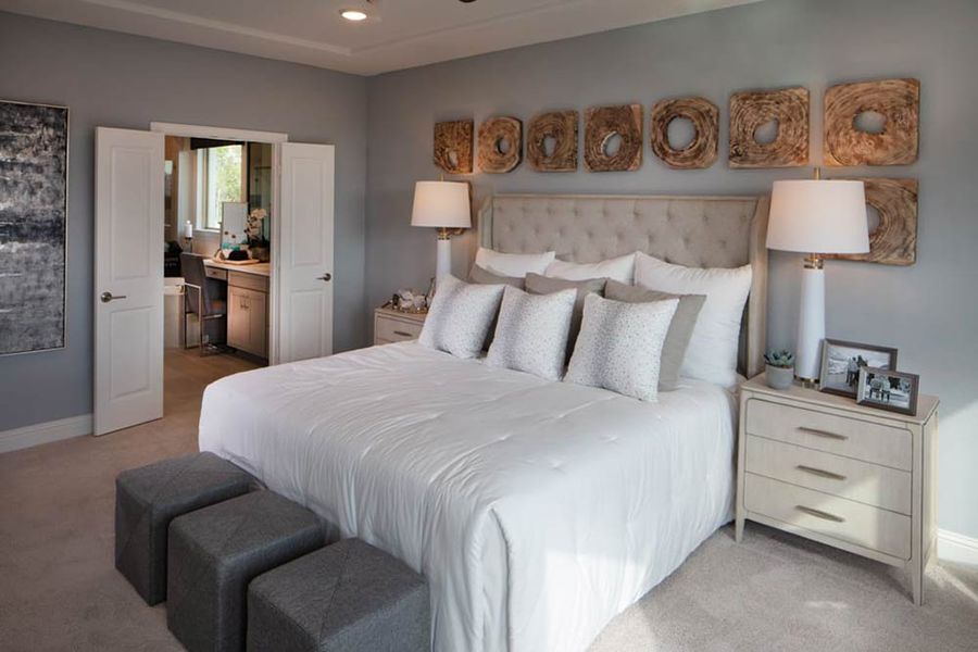 Representative furnished interior of a home built from the Pewter by Taylor Morrison in South Oak 60s, Oak Point (Image 5).