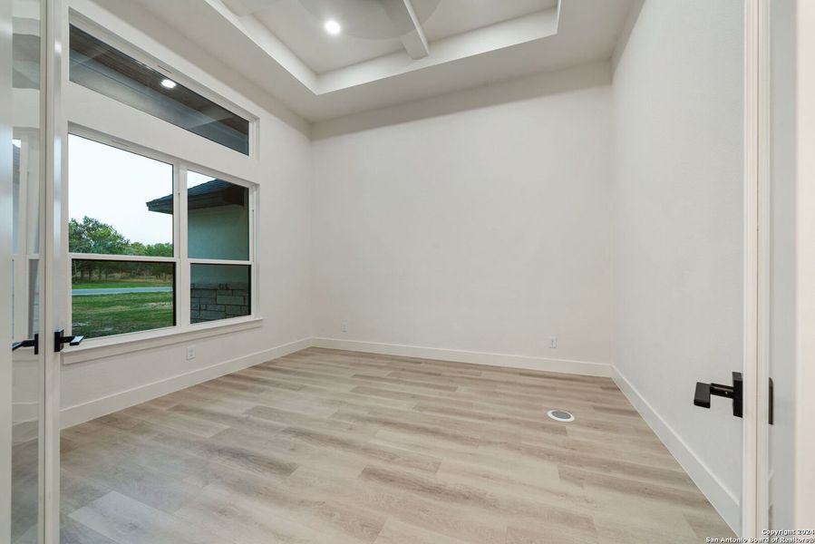 Spacious, unfurnished interior of a new home in , Castroville (Image 39).