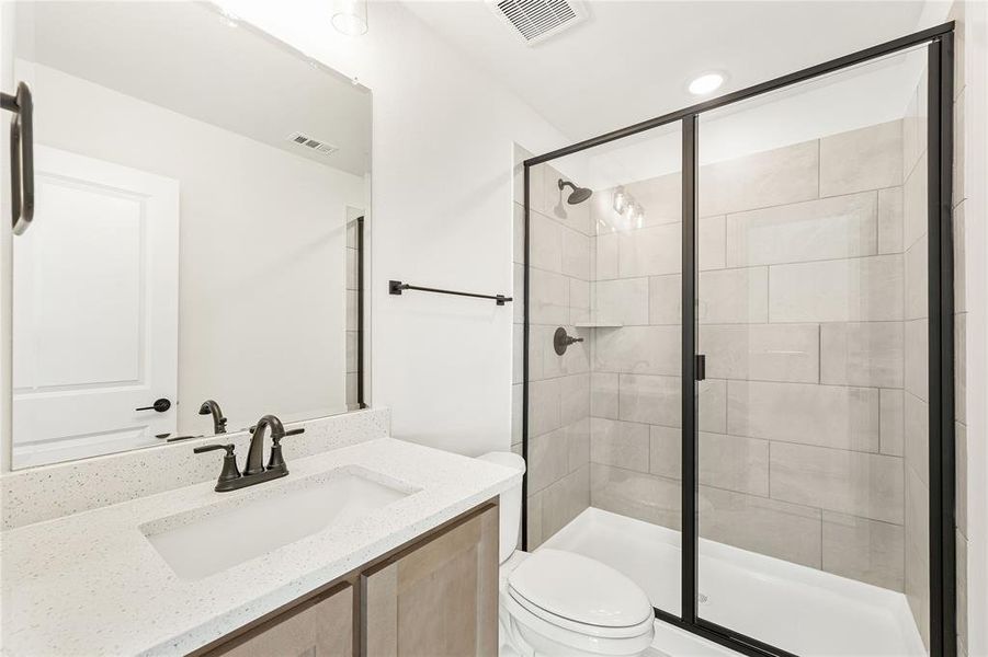 Furnished interior view inside a new home in Creekview Meadows, Pilot Point (Image 14). Furnished interior view inside a new home in Creekview Meadows, Pilot Point (Image 14).