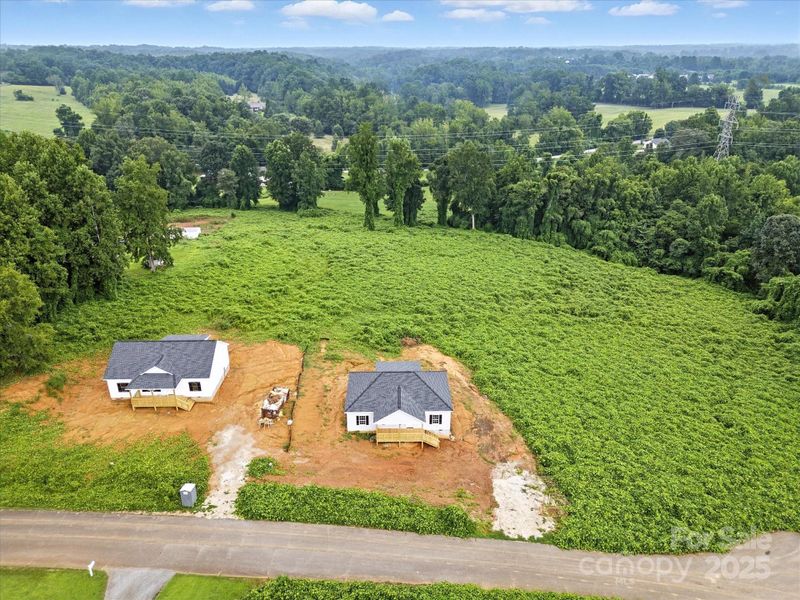 Image 33 of a home in .