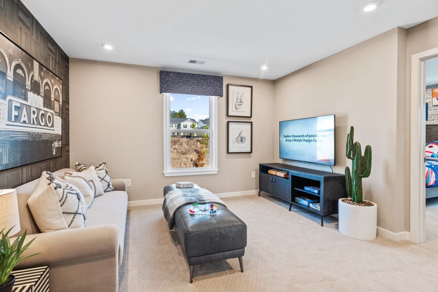 Representative furnished interior of a home built from the Greenbriar by Fischer Homes in Sage Woods, Dallas (Image 26).
