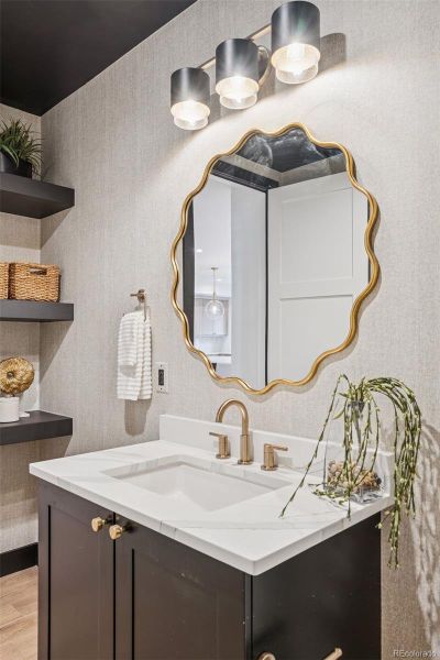 Image 48 of a home in .