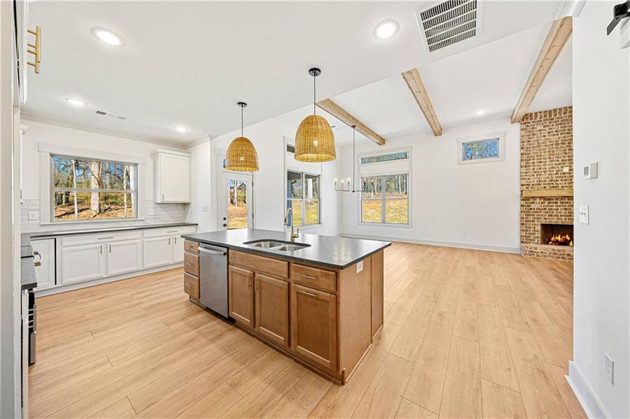 Furnished interior view inside a new home in , Jefferson (Image 6).