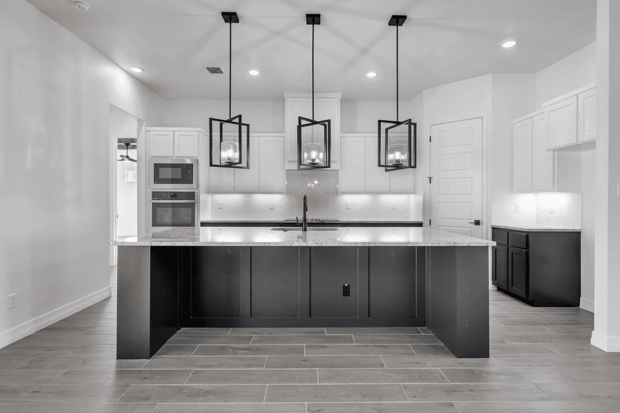 Furnished interior view inside a new home in King Oaks, Salado (Image 5).