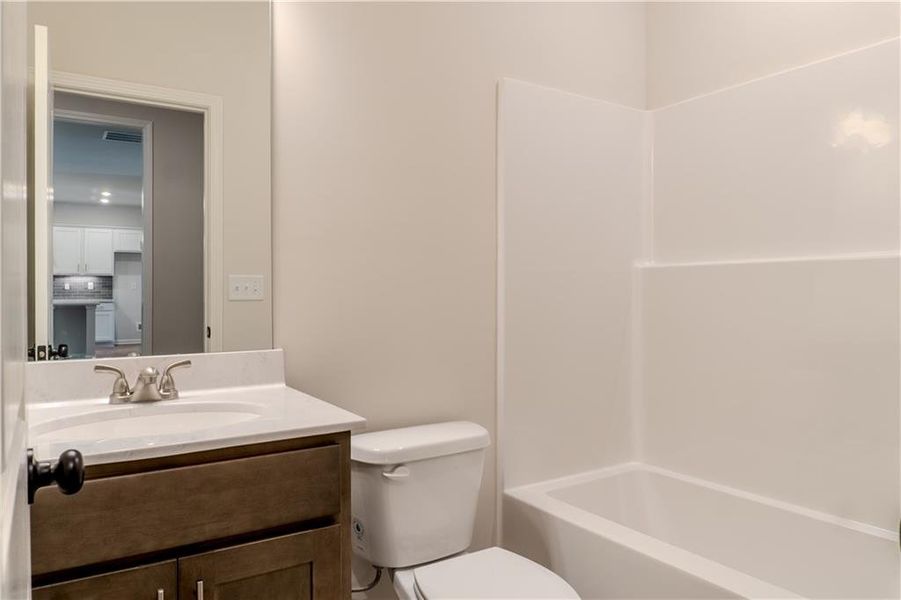 Furnished interior view inside a new home in Harmony Farms, Eatonton (Image 8). Furnished interior view inside a new home in Harmony Farms, Eatonton (Image 8).