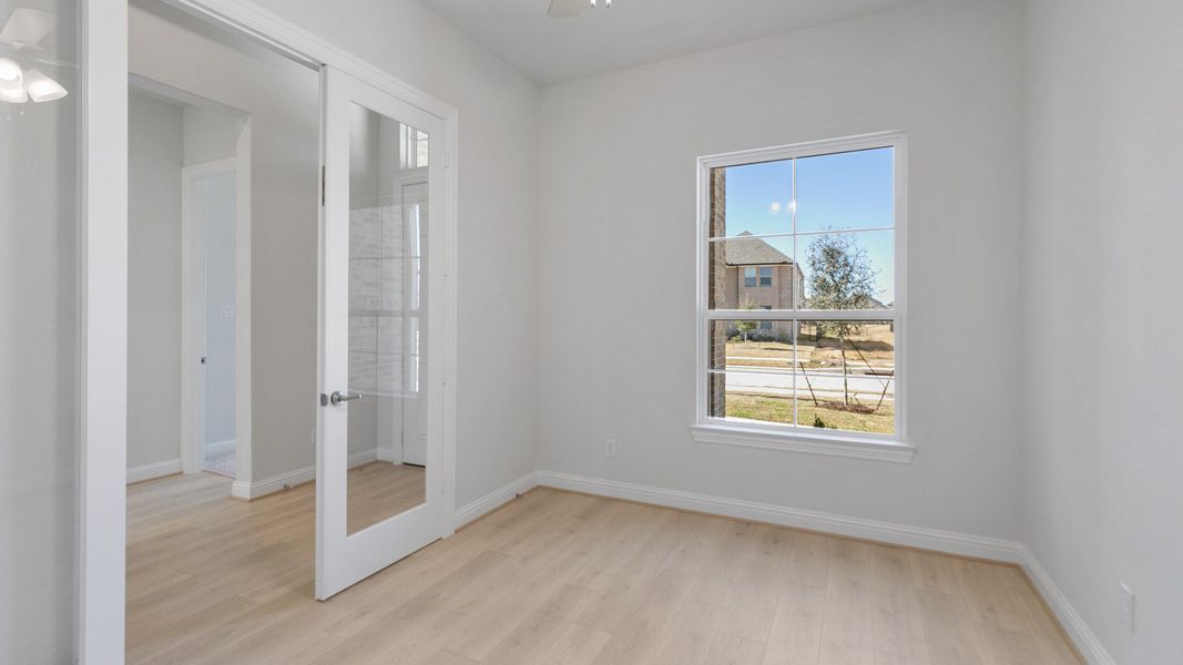 Representative furnished interior of a home built from the Tulane by DRB Homes in Brookewater, Rosenberg (Image 5).