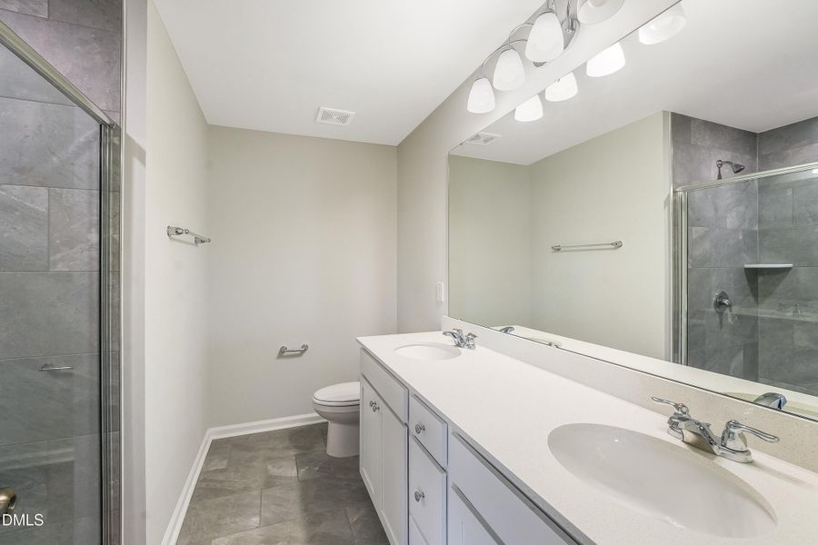 616 Glen Clova Dr-20