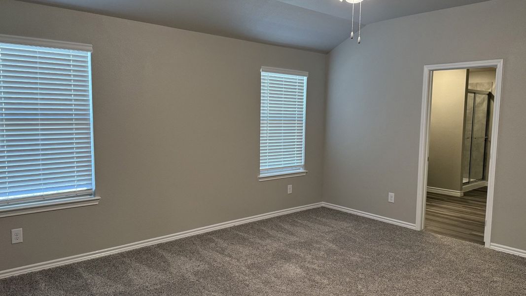 Spacious, unfurnished interior of a new home in London Towne, Corpus Christi (Image 19). Spacious, unfurnished interior of a new home in London Towne, Corpus Christi (Image 19).