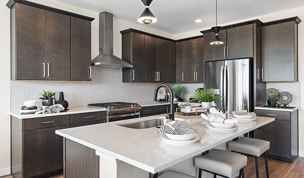 Moonstone-DEN-Kitchen