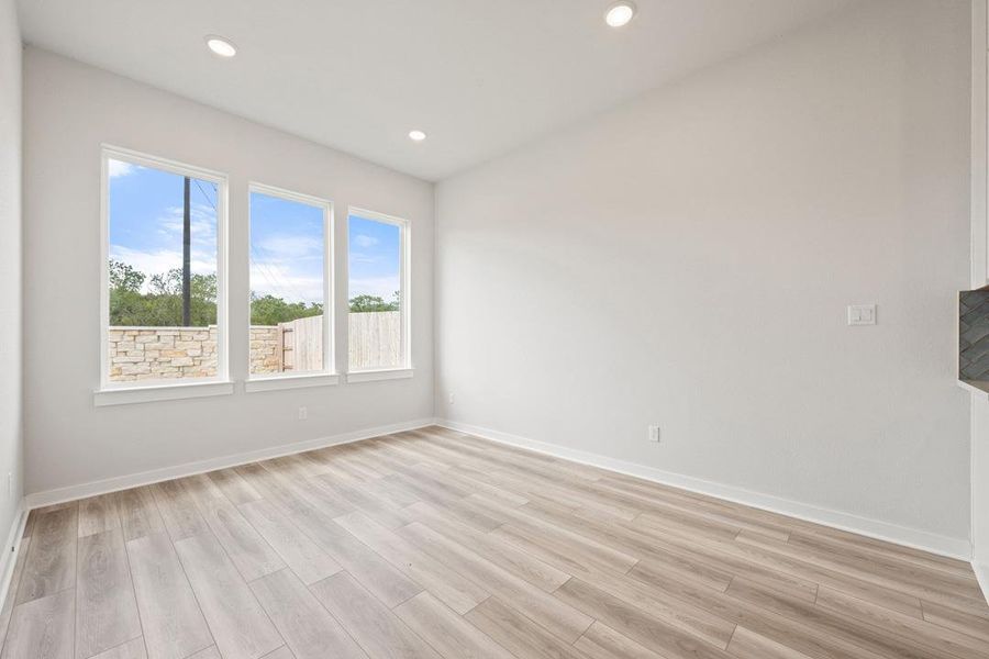 Spacious, unfurnished interior of a new home in Lagos Reserve, Manor (Image 20). Spacious, unfurnished interior of a new home in Lagos Reserve, Manor (Image 20).