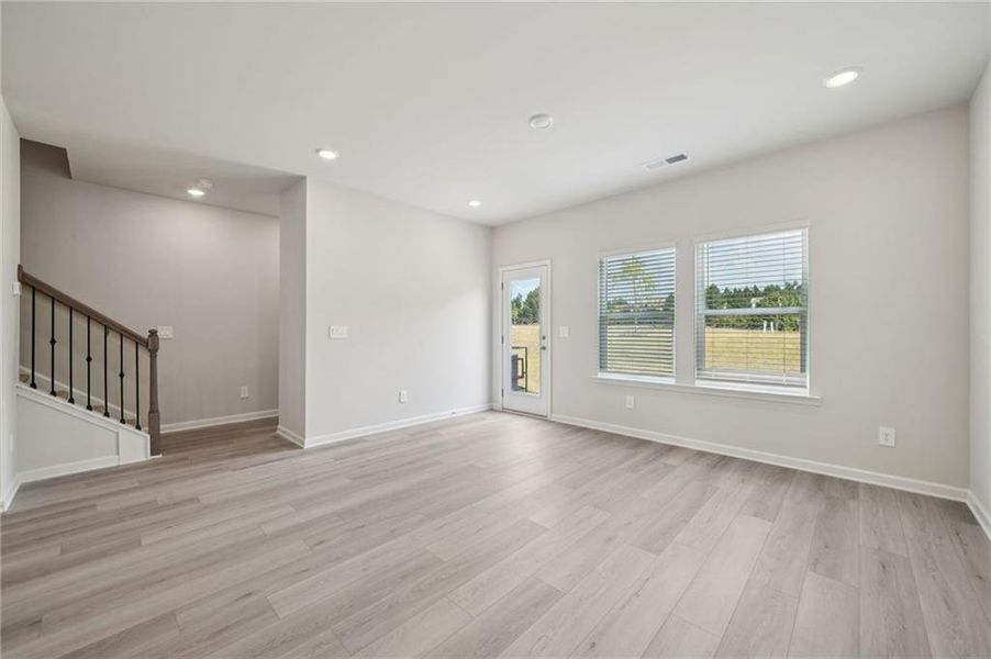 Spacious, unfurnished interior of a new home in Artisan Walk, Fairburn (Image 18).