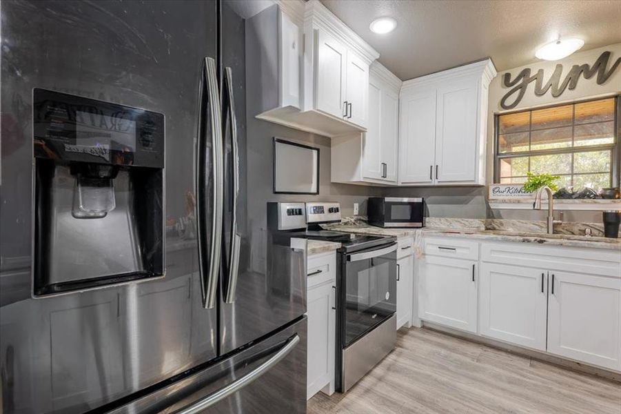 Furnished interior view inside a new home in , Mineral Wells (Image 8). Furnished interior view inside a new home in , Mineral Wells (Image 8).