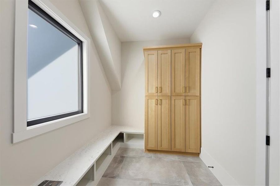 Image 92 of a home in .