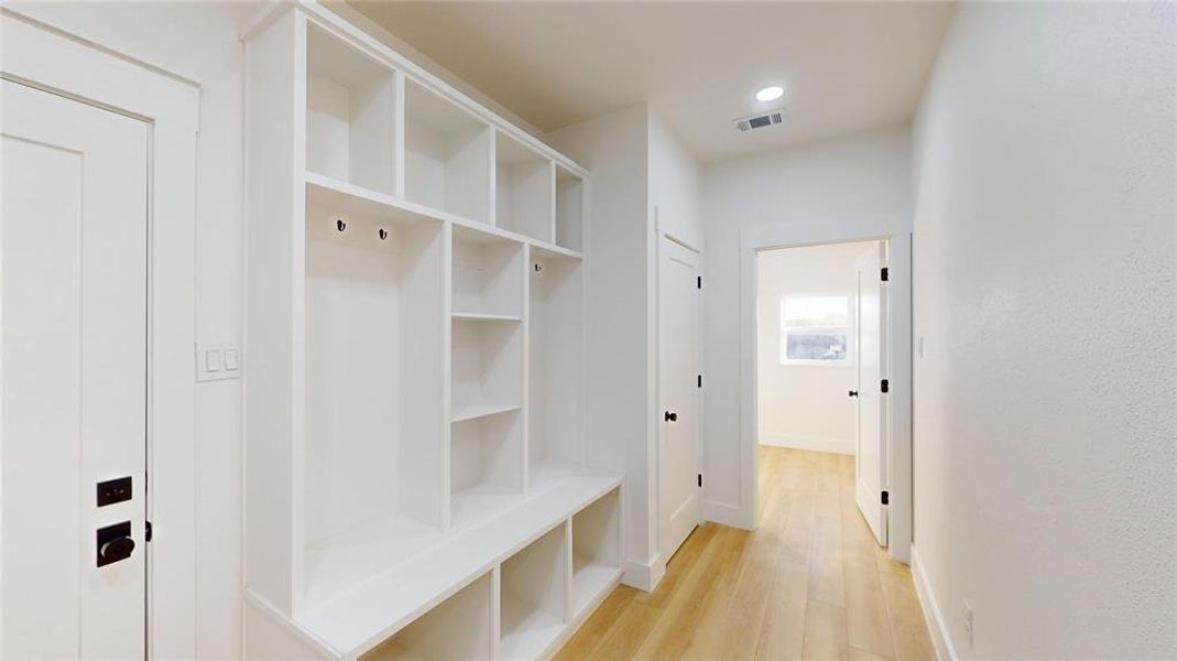 Image 27 of a home in . Image 27 of a home in .