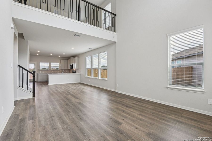 Spacious, unfurnished interior of a new home in Estancia Ranch - Premier Series, San Antonio (Image 47). Spacious, unfurnished interior of a new home in Estancia Ranch - Premier Series, San Antonio (Image 47).