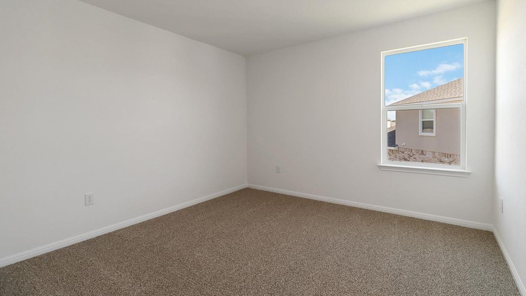 Spacious, unfurnished interior of a new home in Bar W Ranch, Leander (Image 18).