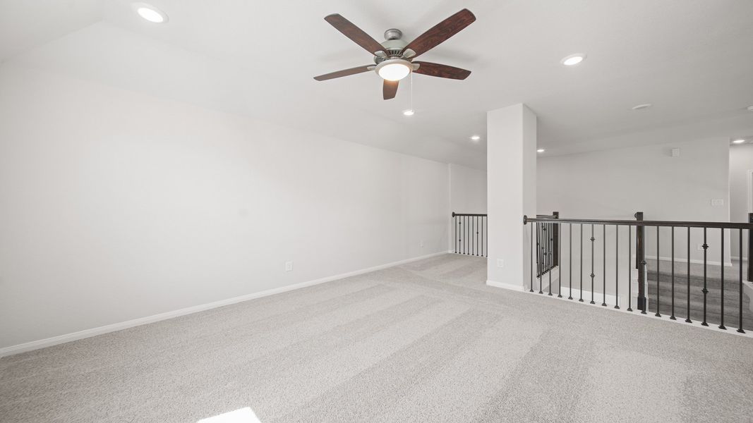 Representative unfurnished interior of a home built from the The Summit by Legend Homes in Bluestem, Brookshire (Image 22).