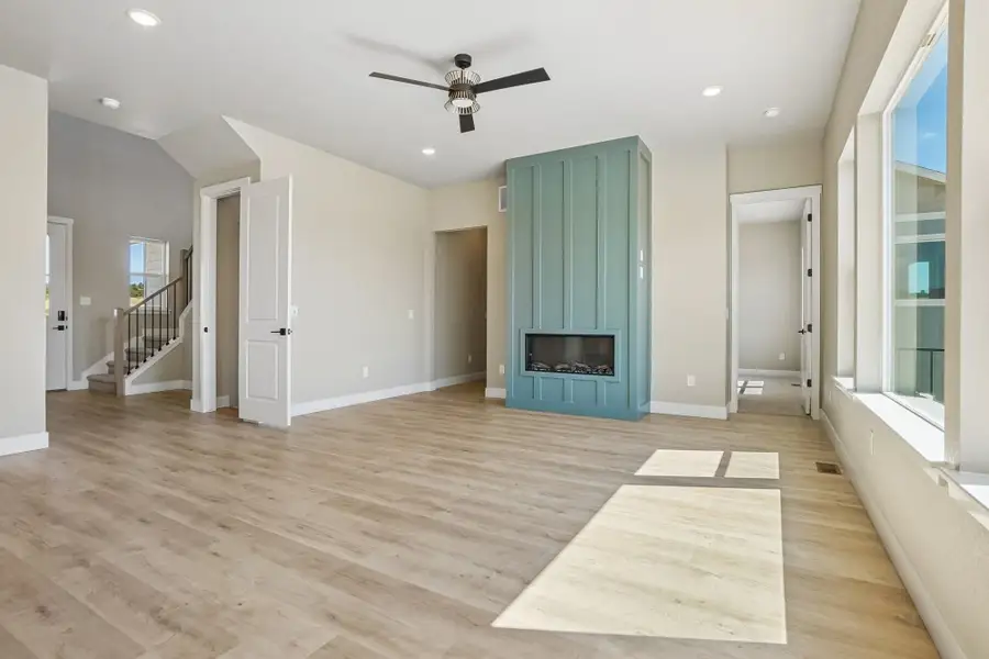 Spacious, unfurnished interior of a new home in Jackson Creek North, Monument (Image 40).