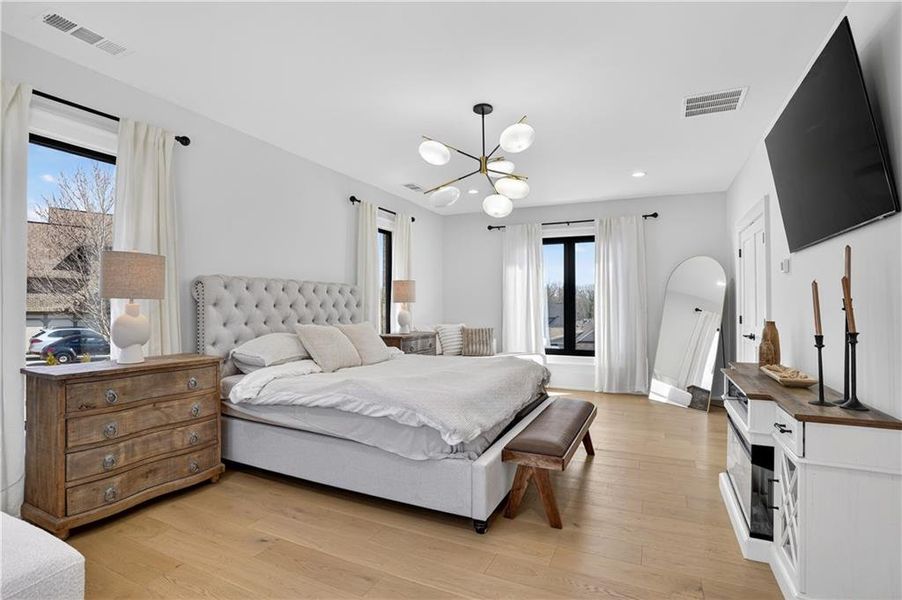 Furnished interior view inside a new home in , Hoschton (Image 55).