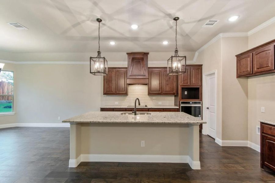 Image 124 representing the Concept 2373 by Landsea Homes in Coyote Crossing, Godley, TX. Image 124 representing the Concept 2373 by Landsea Homes in Coyote Crossing, Godley, TX.