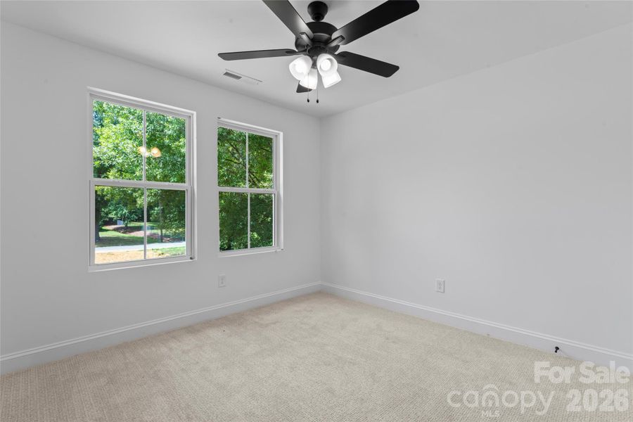 Spacious, unfurnished interior of a new home in , Harrisburg (Image 21).