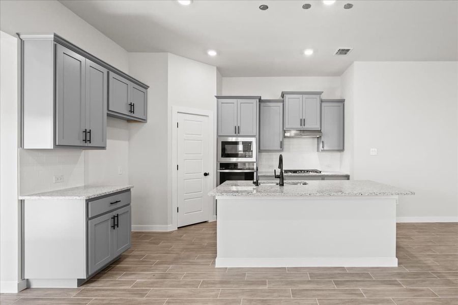 Furnished interior view inside a new home in Trace, San Marcos (Image 8). Furnished interior view inside a new home in Trace, San Marcos (Image 8).