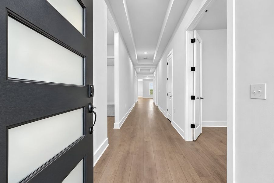 Spacious, unfurnished interior of a new home in Silverleaf, Cedar Creek (Image 40). Spacious, unfurnished interior of a new home in Silverleaf, Cedar Creek (Image 40).