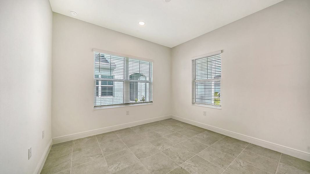 Spacious, unfurnished interior of a new home in Windward Real Estate and Homes for Sale in Sarasota, FL - Neal Communities, Lakewood Ranch (Image 26).