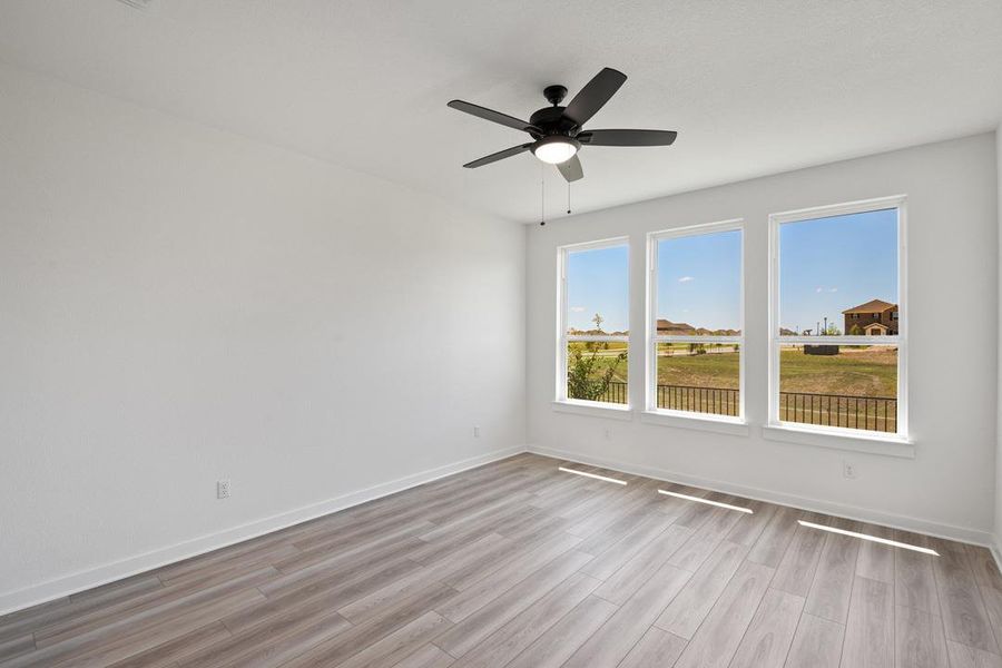 Spacious, unfurnished interior of a new home in Flora, Hutto (Image 25).