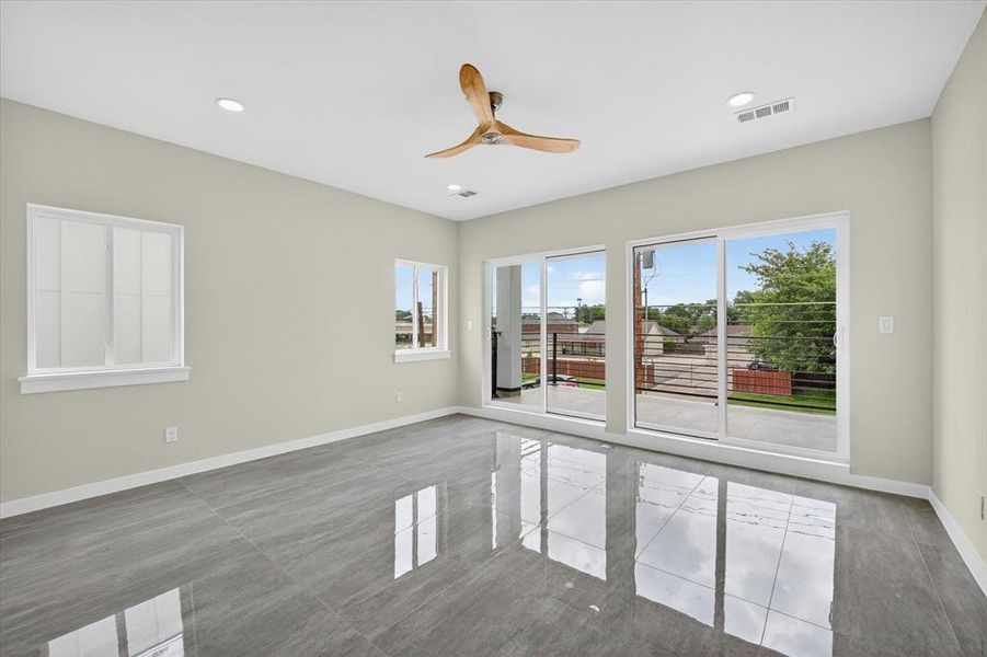 Spacious, unfurnished interior of a new home in , Irving (Image 21). Spacious, unfurnished interior of a new home in , Irving (Image 21).