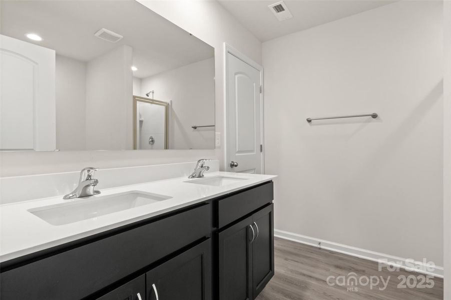 Furnished interior view inside a new home in , Lancaster (Image 6).