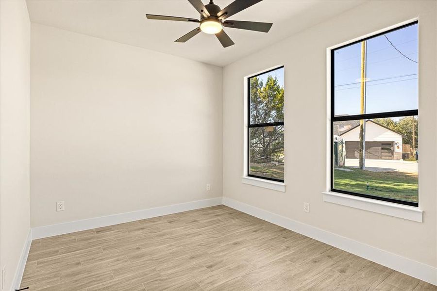Spacious, unfurnished interior of a new home in , Granbury (Image 28). Spacious, unfurnished interior of a new home in , Granbury (Image 28).