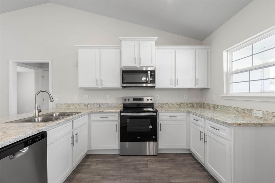Furnished interior view inside a new home in Palm Coast, Palm Coast (Image 8).