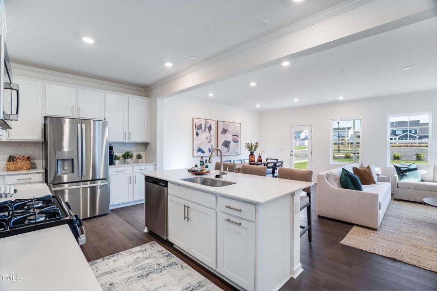 SUN_ElizabethSprings_Pic_202ShingleOak_0