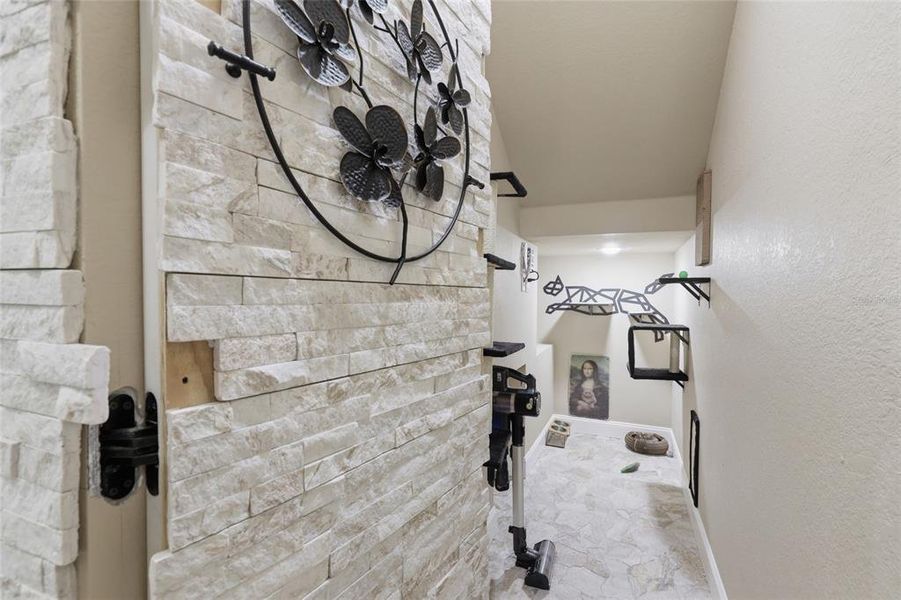 Close-up of interior finishes inside a home in , Cape Coral (Image 20).