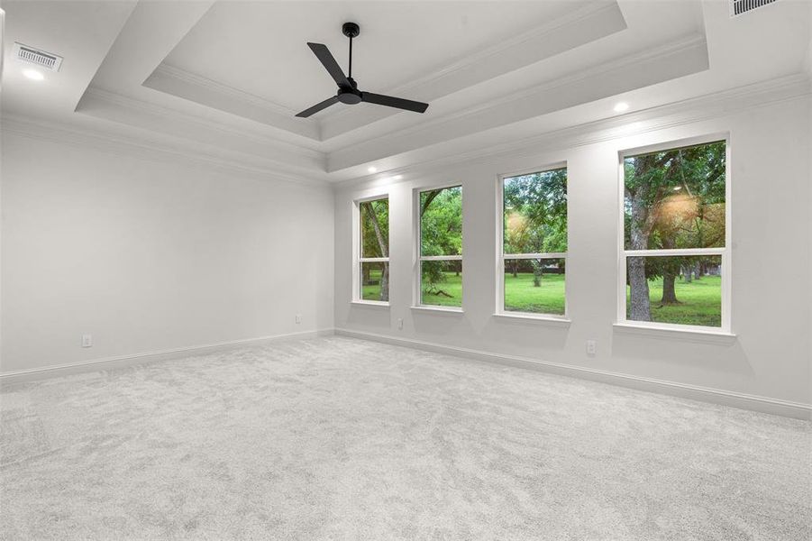 Spacious, unfurnished interior of a new home in Pecan Plantation, Granbury (Image 33). Spacious, unfurnished interior of a new home in Pecan Plantation, Granbury (Image 33).
