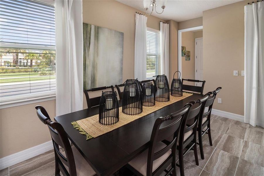 MODEL - Dining Area