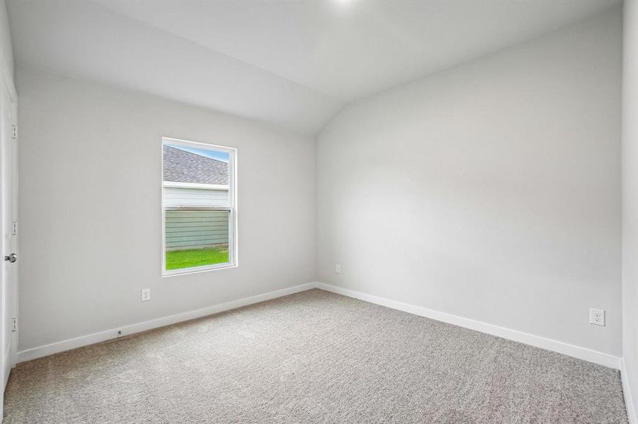 Spacious, unfurnished interior of a new home in Middlefield Village, Dallas (Image 37).