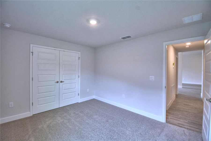 Spacious, unfurnished interior of a new home in Lake Juliana Estates, Auburndale (Image 37).