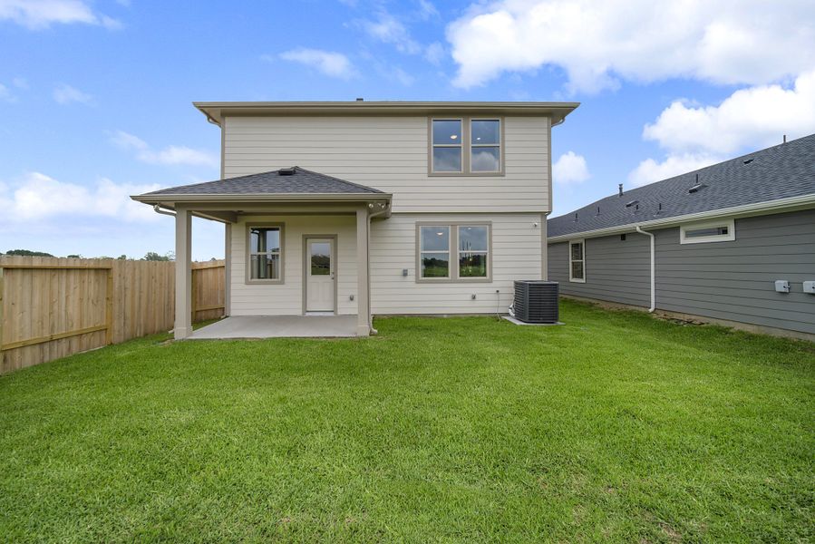 Representative exterior details of a home built from the Walker by Beazer Homes in Laurel Landing: Founders Collection, Alvin (Image 3). Representative exterior details of a home built from the Walker by Beazer Homes in Laurel Landing: Founders Collection, Alvin (Image 3).