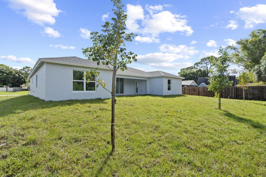 Exterior details and patio area of a home in , Fort Pierce (Image 30). Exterior details and patio area of a home in , Fort Pierce (Image 30).