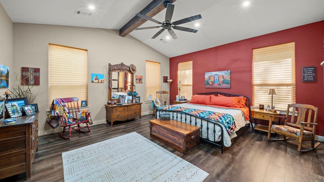 Furnished interior view inside a new home in , Waller (Image 22). Furnished interior view inside a new home in , Waller (Image 22).