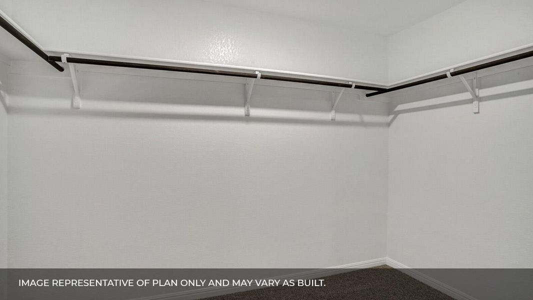 Spacious, unfurnished interior of a new home in Carillon, Manor (Image 18). Spacious, unfurnished interior of a new home in Carillon, Manor (Image 18).