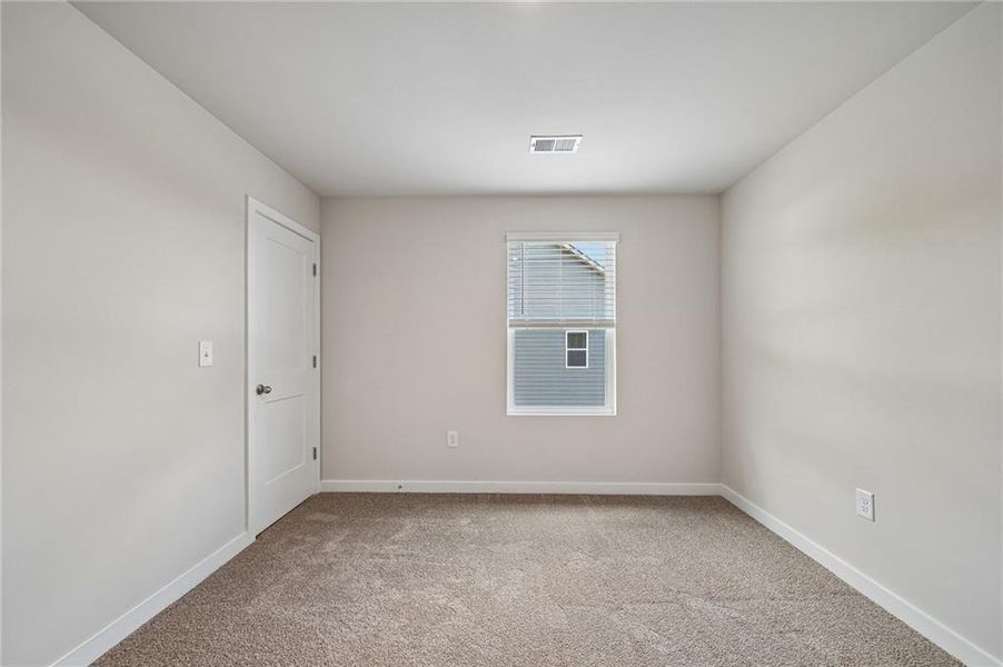 Spacious, unfurnished interior of a new home in Southern Hills, McDonough (Image 20). Spacious, unfurnished interior of a new home in Southern Hills, McDonough (Image 20).
