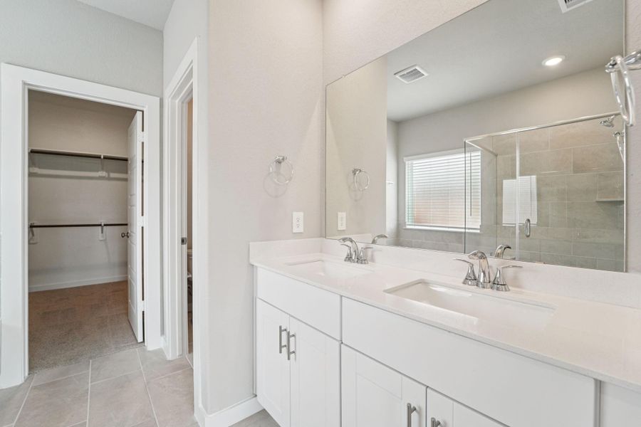 Furnished interior view inside a new home in Southwinds, Baytown (Image 5). Furnished interior view inside a new home in Southwinds, Baytown (Image 5).